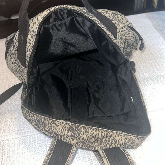 Kipling gray book bag with a computer compartment - Picture 4 of 6